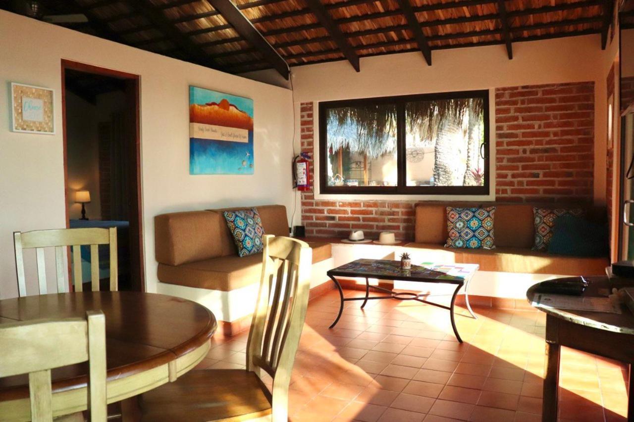 Sukasa Bungalows Loreto  Bagian luar foto